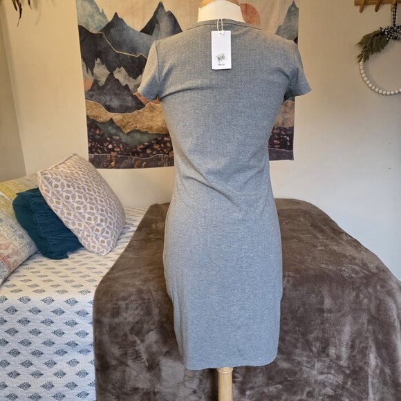 Mango MNG Fitted Ribbed Sweater Dress Grey Henley Short Sleeve Mini Size XL NWT - Picture 8 of 13